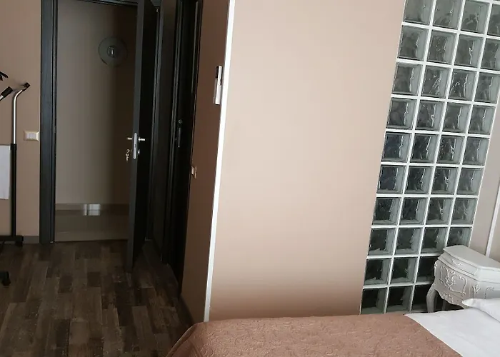 Candia 4* Róma
