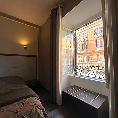 Frühstückspension Candia 4*
