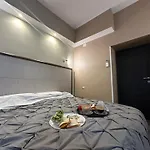 Candia 4* Roma